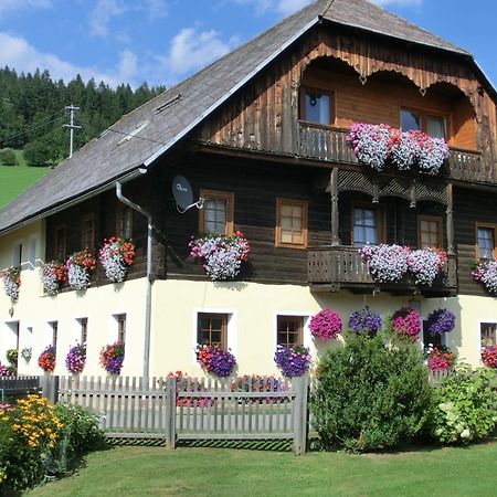 Kniebergerhof Villa Liebenfels Exterior foto